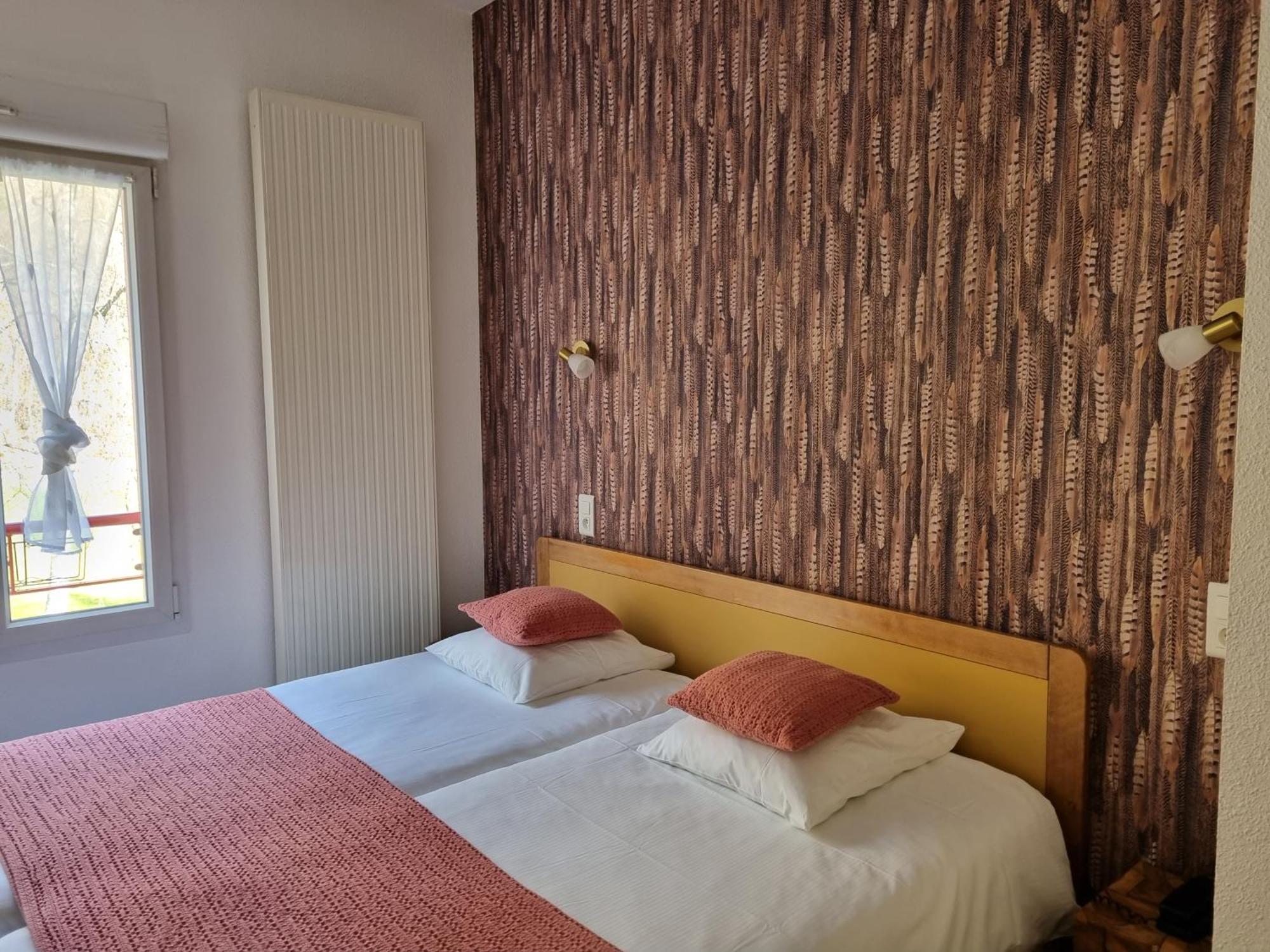 Logis Hotel Restaurant De La Poste Et Spa De Montagne Le Bonhomme Oda fotoğraf