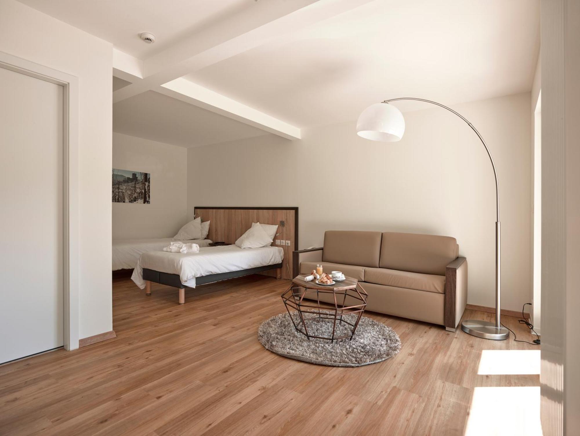Logis Hotel Restaurant De La Poste Et Spa De Montagne Le Bonhomme Dış mekan fotoğraf