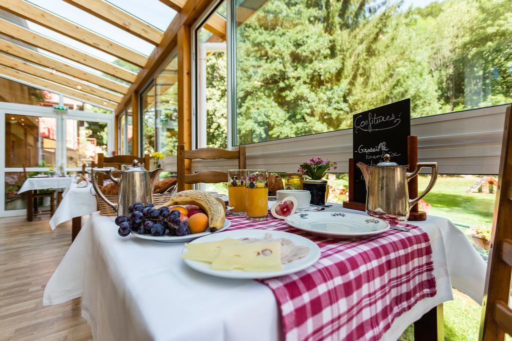 Logis Hotel Restaurant De La Poste Et Spa De Montagne Le Bonhomme Dış mekan fotoğraf